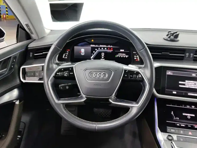 Audi Audi A7L 2024 45TFSI S-line Dream Edition Crystal Package — Фото автомобиля 15