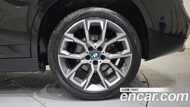 BMW X1 — Фото автомобиля 19