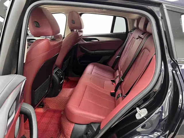 BMW X4 — Фото автомобиля 13