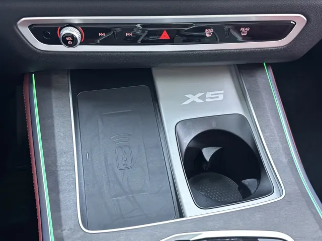 BMW X5 — Фото автомобиля 13