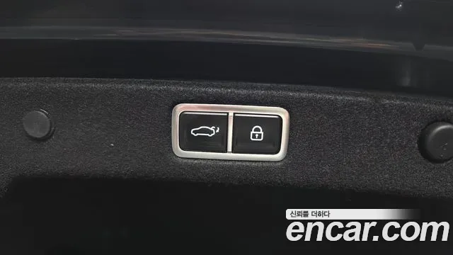 Hyundai Grandeur — Фото автомобиля 30