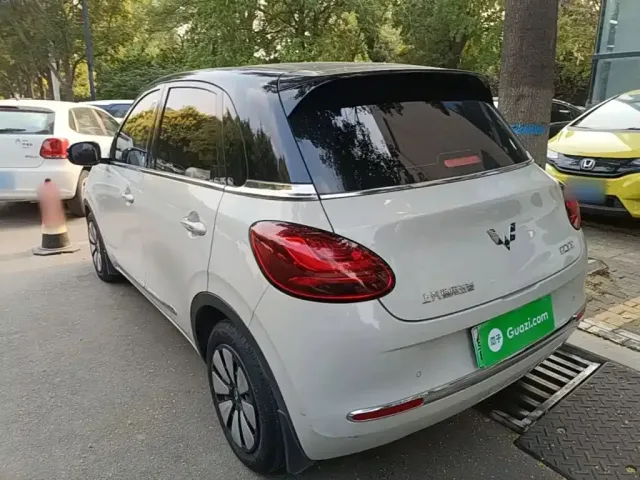 Wuling Bingo — Фото автомобиля 4
