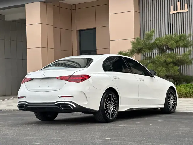 Mercedes-Benz C-Class — Фото автомобиля 5