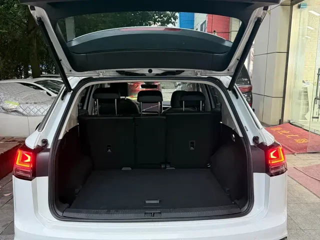 Volkswagen Tayron — Фото автомобиля 13