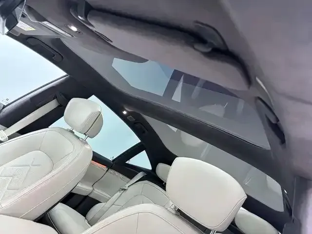 NIO NIO ET7 2022 100kWh Launch Edition — Фото автомобиля 16
