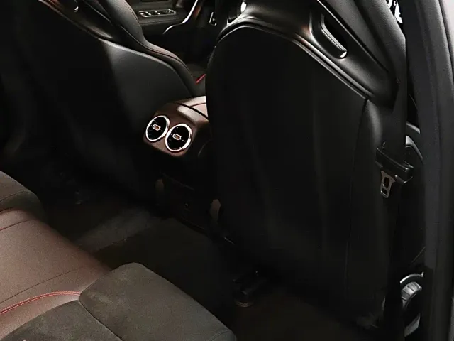 Mercedes-Benz A-Class AMG — Фото автомобиля 17