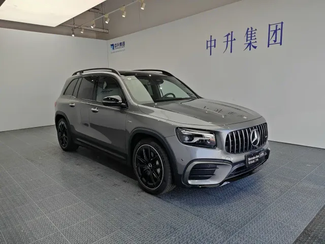 Mercedes-Benz GLB AMG — Фото автомобиля 3