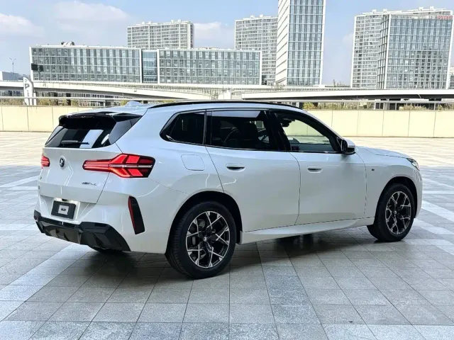 BMW X3 — Фото автомобиля 10