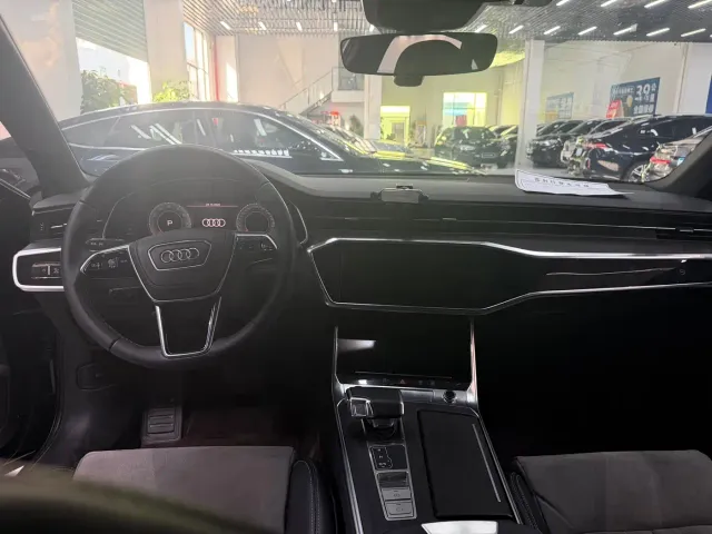 Audi A6L — Фото автомобиля 9
