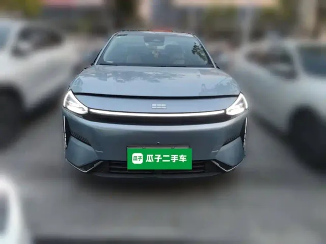 Geely Galaxy L6 — Фото автомобиля 2