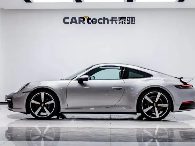Porsche Porsche 911 2023 Carrera 3.0T — Фото автомобиля 3
