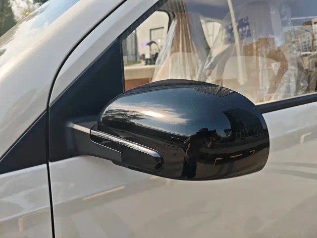 Wuling Hongguang Mini EV — Фото автомобиля 11