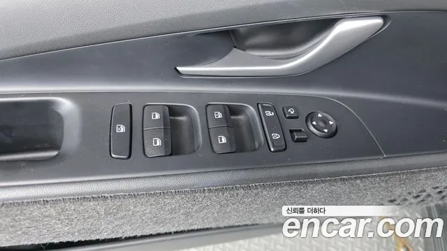 Hyundai Avante CN7 — Фото автомобиля 11