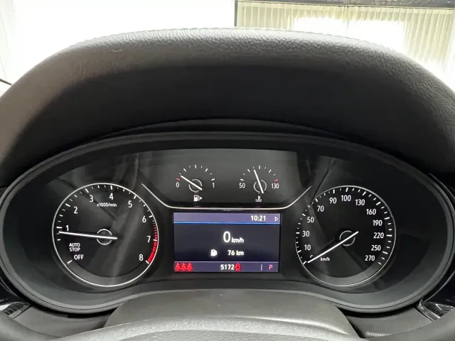 Buick Regal — Фото автомобиля 10