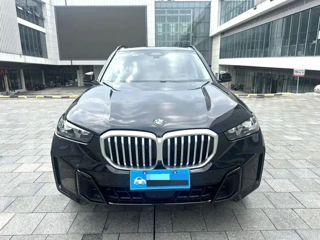 BMW X5 — Фото автомобиля 2