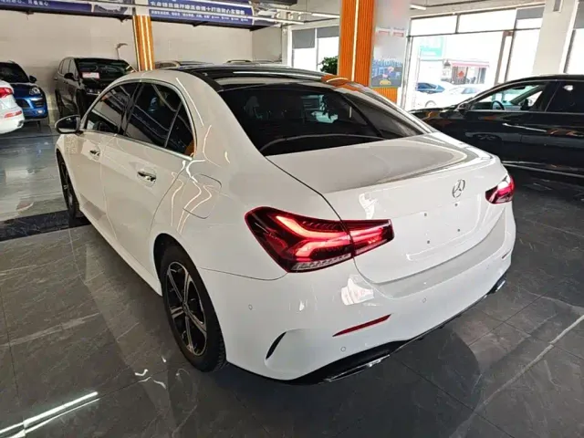Mercedes-Benz A-Class — Фото автомобиля 4