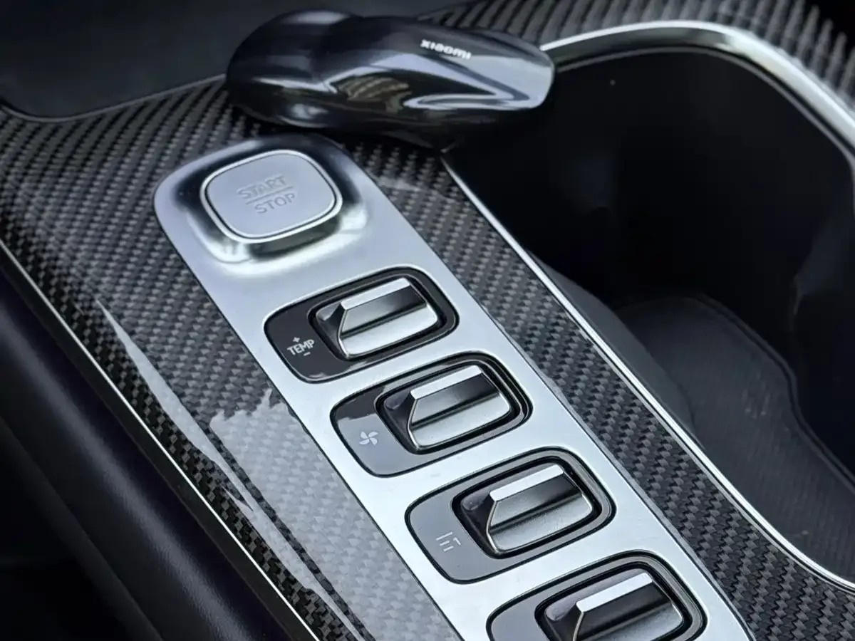 Xiaomi Auto Xiaomi SU7 Ultra 2025 Model Ultra — Фото автомобиля 8