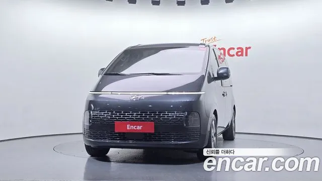 Hyundai Staria Staria 4WD Tourer 9 мест — Фото автомобиля 3