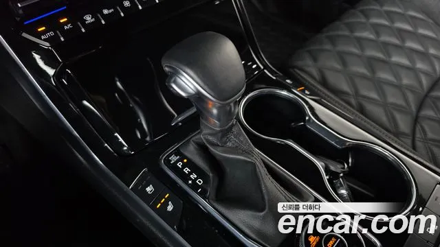 Kia Mohave The Master — Фото автомобиля 12
