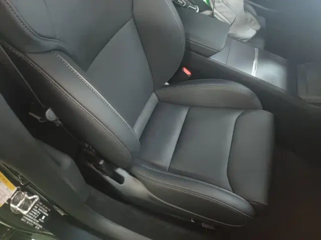 Tesla Model 3 — Фото автомобиля 24