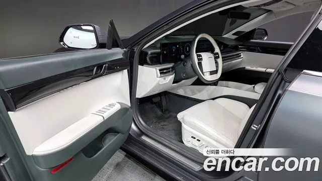Hyundai Grandeur GN7 — Фото автомобиля 10