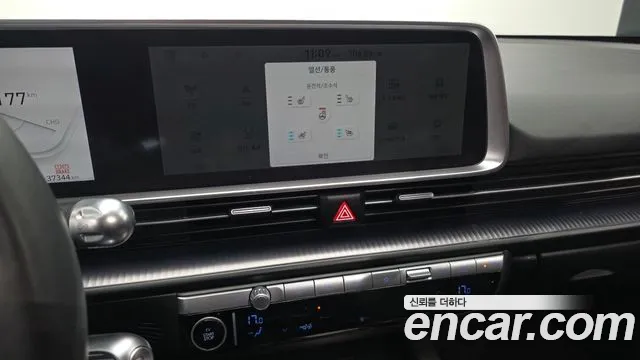 Hyundai Ioniq 6 — Фото автомобиля 17