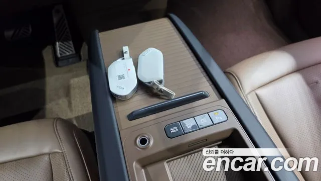 Kia EV9 — Фото автомобиля 16
