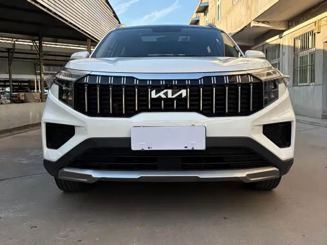 Kia Sportage — Фото автомобиля 2