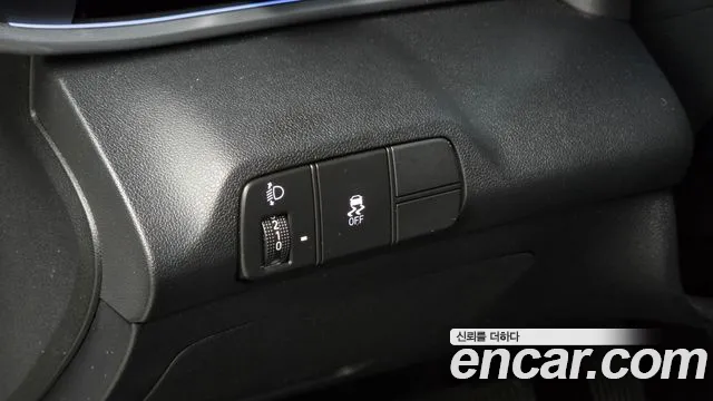 Hyundai Avante — Фото автомобиля 25