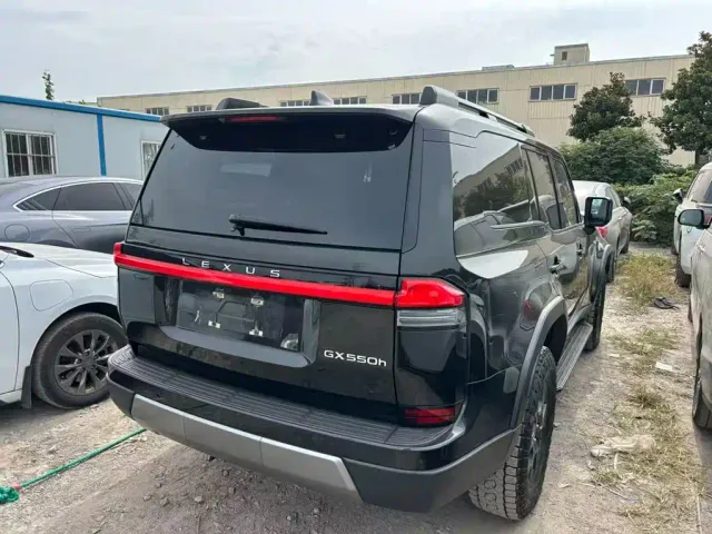 Lexus GX — Фото автомобиля 2
