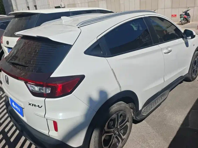 Honda XR-V — Фото автомобиля 3