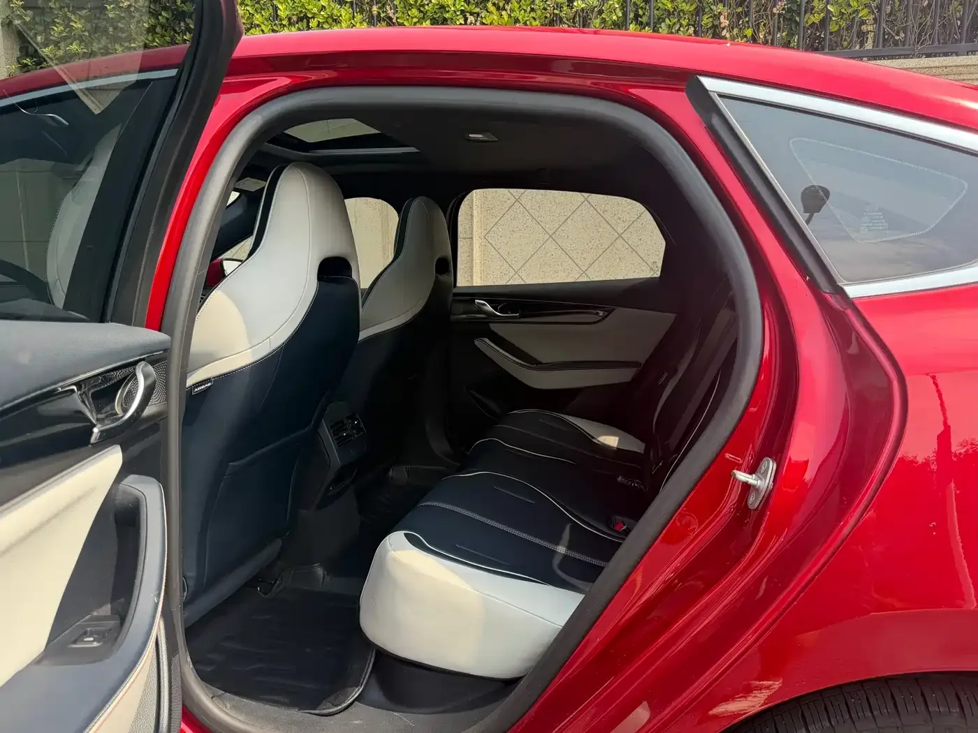 BYD Qin PLUS 2021 EV 400KM Luxury Model — Фото автомобиля 7