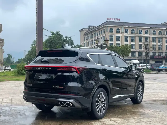 Jetour X70 Plus — Фото автомобиля 7