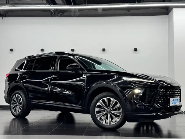 Buick Envision Plus — Фото автомобиля 13