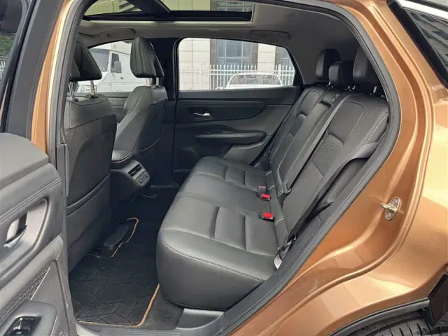 Nissan Ariya — Фото автомобиля 10