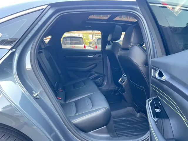 Geely Xingrui — Фото автомобиля 14
