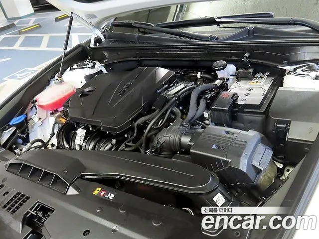 Hyundai Grandeur GN7 — Фото автомобиля 18