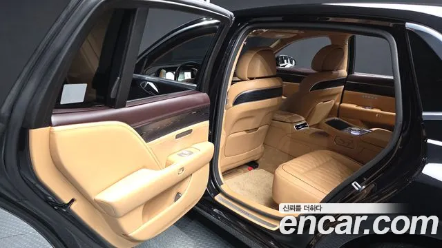 Genesis G90 RS4 — Фото автомобиля 16