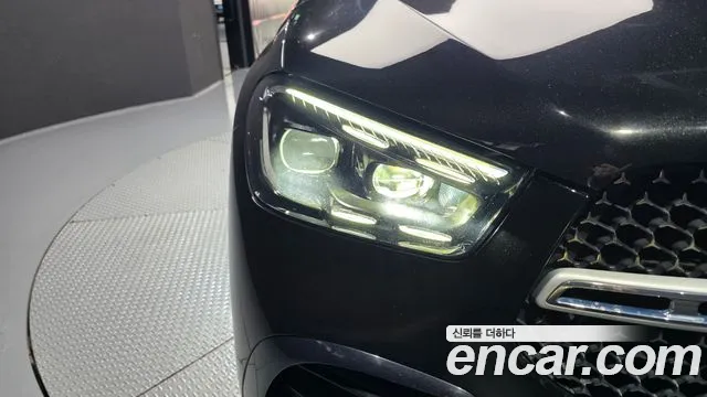 Mercedes-Benz GLE-Class — Фото автомобиля 18