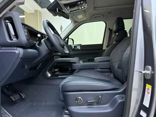 BYD FangChengBao Leopard 5 — Фото автомобиля 5