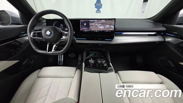 Фотография автомобиля — BMW 5 Series G60