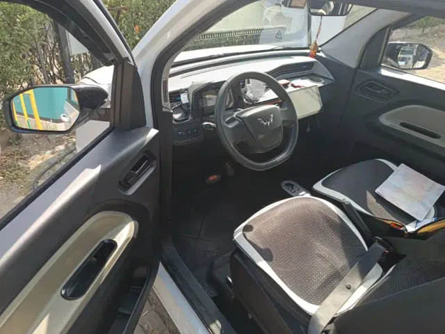 Wuling Hongguang Mini EV — Фото автомобиля 12