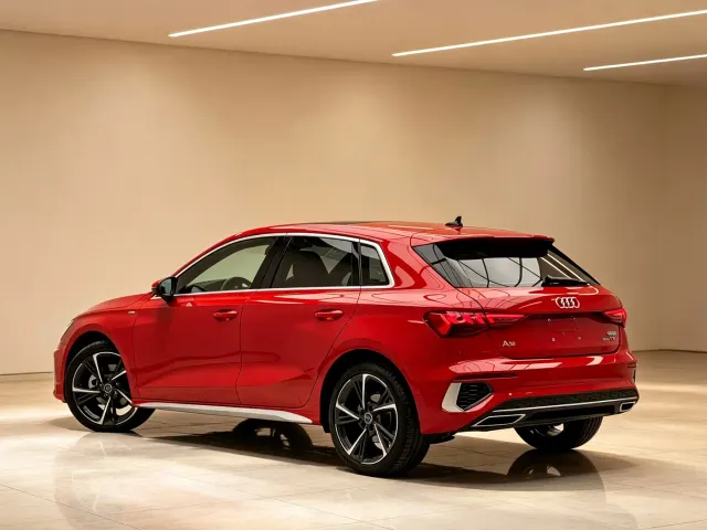Audi A3 — Фото автомобиля 2
