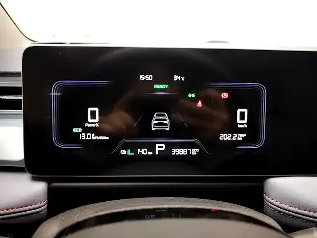 Geely Geometry E Firefly — Фото автомобиля 10