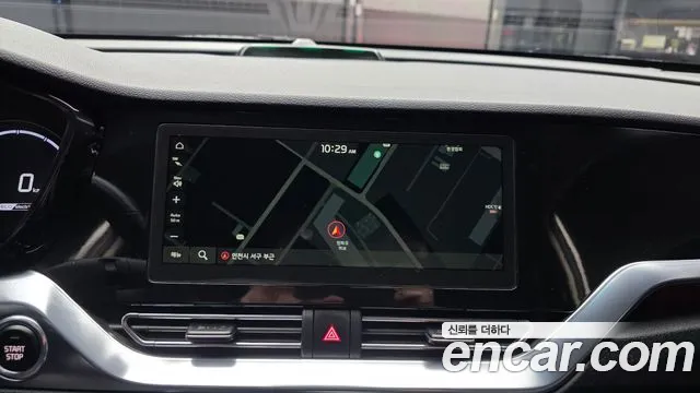 Kia Niro — Фото автомобиля 20