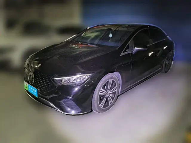 Фотография автомобиля — Mercedes-Benz EQE