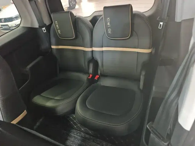 Baojun KiWi EV — Фото автомобиля 16