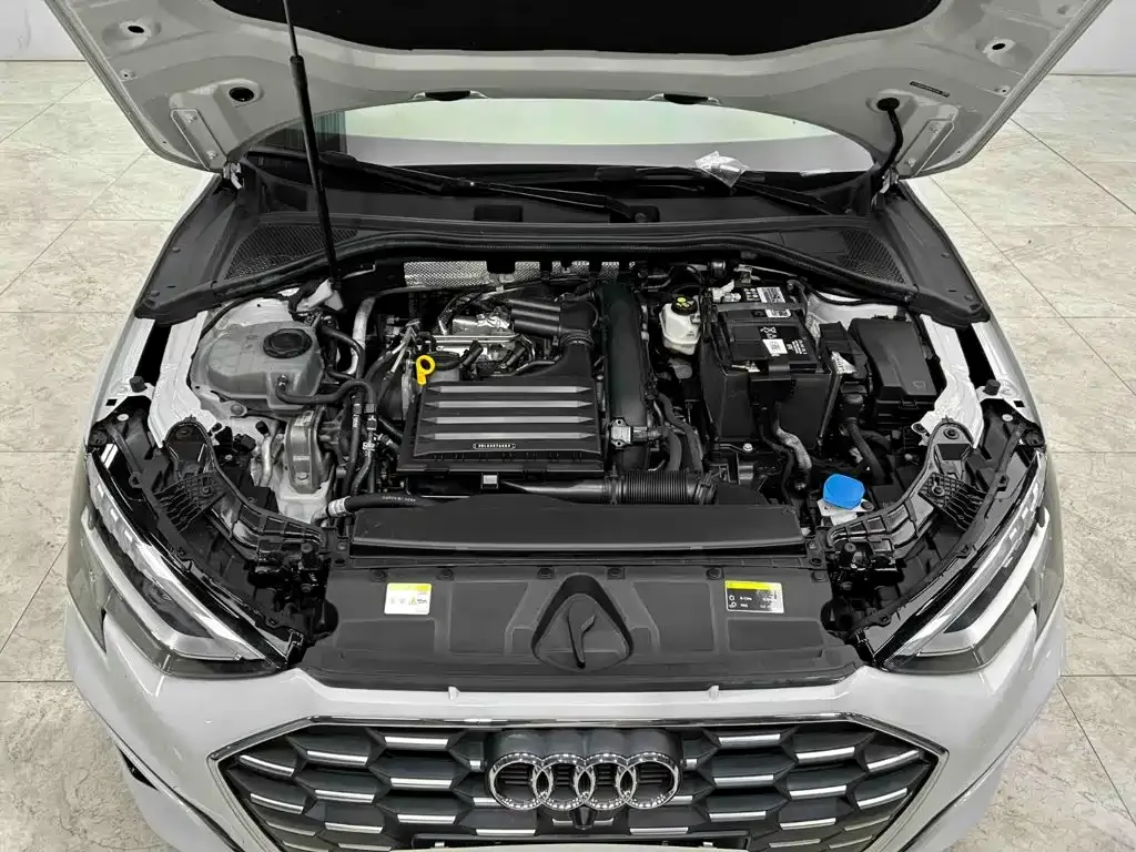 Audi Audi A3 2023 Facelift Sportback 35 TFSI Fashion Sport — Фото автомобиля 26