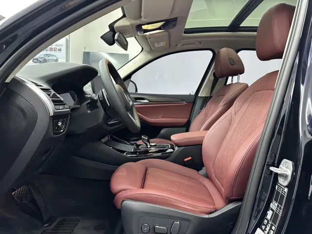 BMW X3 — Фото автомобиля 8