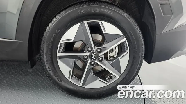 Hyundai Tucson — Фото автомобиля 3